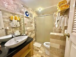 Coco Sunset Beach Resort