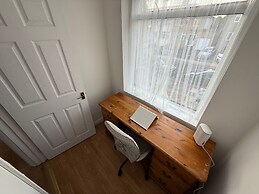 Duplex Sleeps 4 With Pets Allowed