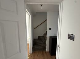Duplex Sleeps 4 With Pets Allowed