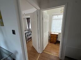 Duplex Sleeps 4 With Pets Allowed
