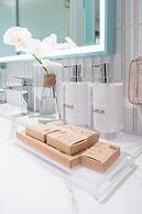 IconSphere Hotel