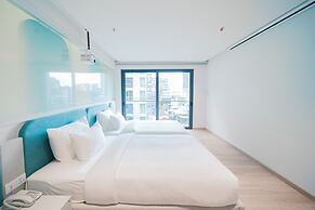 IconSphere Hotel