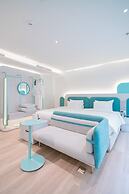 IconSphere Hotel