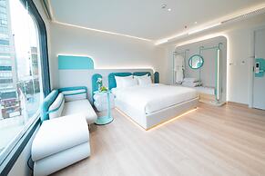 IconSphere Hotel