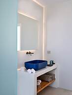 Luxury Villa Serenely