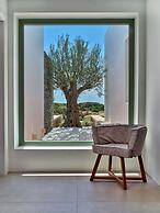 Luxury Villa Serenely