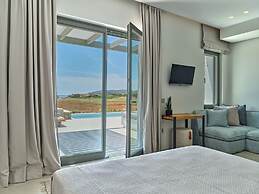 Luxury Villa Serenely