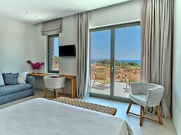 Luxury Villa Serenely