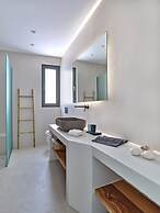 Luxury Villa Serenely