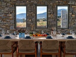 Luxury Villa Serenely