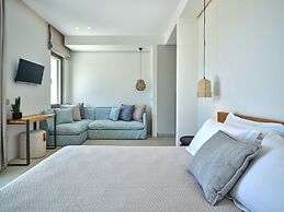 Luxury Villa Serenely