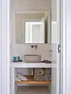 Luxury Villa Serenely