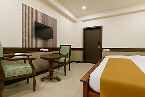 Col's Hotel Uphaar