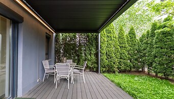 MoHost - Chill Garden