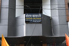 Hotel Barahdari