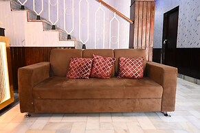 Hotel Barahdari