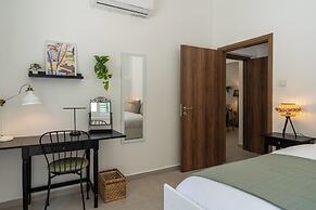 Arty Haven Spacious 3BR House in Larnaca