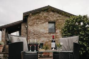 LODOLE COUNTRY HOUSE