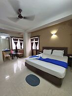 Hotel U K Palace Puri