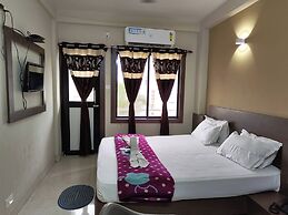 Hotel U K Palace Puri