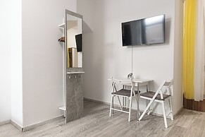 Affordable 3BR Apt near Hauptbahnhof