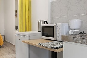 Affordable 3BR Apt near Hauptbahnhof
