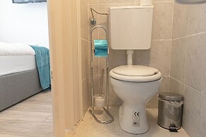 Affordable 3BR Apt near Hauptbahnhof