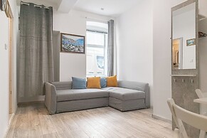 Affordable 3BR Apt near Hauptbahnhof