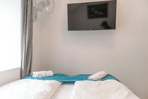 Affordable 3BR Apt near Hauptbahnhof