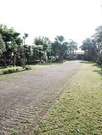 Jambu Klutuk Resort