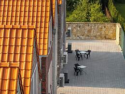 Apart House A4