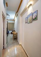 Hearth and Home De Tham