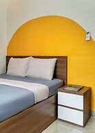 Hearth and Home De Tham