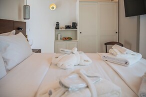 Liberty Suites Spetses