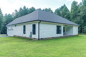 Secluded 18-acre Retreat in Staley w/ Game Room