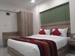 Hotel Indus Inn