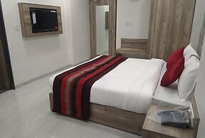 Hotel Indus Inn