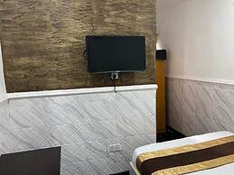 Camzy Villa Hotel