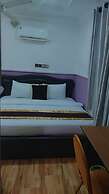 Camzy Villa Hotel