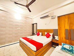 Hotel Nirmala Palace Ayodhya