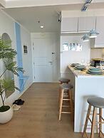 Luxury Coastal, Grand Canal View