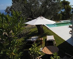 Maritima Villas