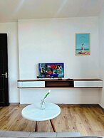 LOUIS OTIS APARTMENT 03