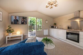 The Hideaway Lower Shockerwick Lodge