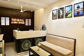 Regal Guest House by ROH