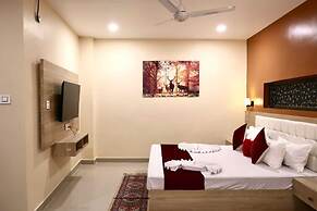 Regal Guest House by ROH