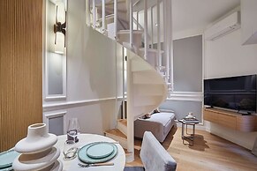 Sublim 1bdr AC Arc de Triomphe Champs Elysees by Studio Prestige