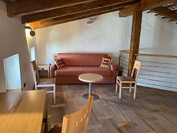 SMARTnoOK Rooms & Apartment