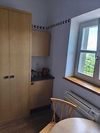 SMARTnoOK Rooms & Apartment