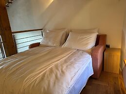 SMARTnoOK Rooms & Apartment